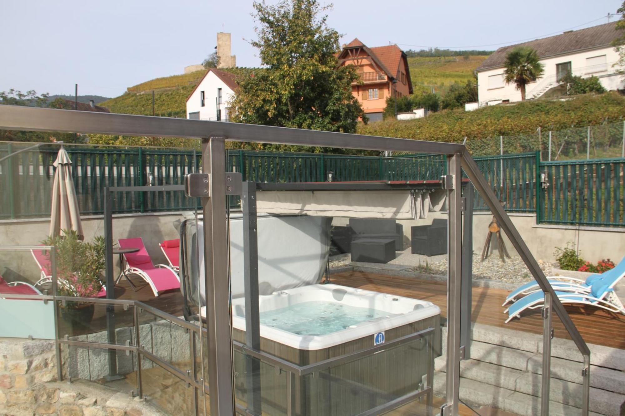 Les 2-4 Pers Remy Herold *
